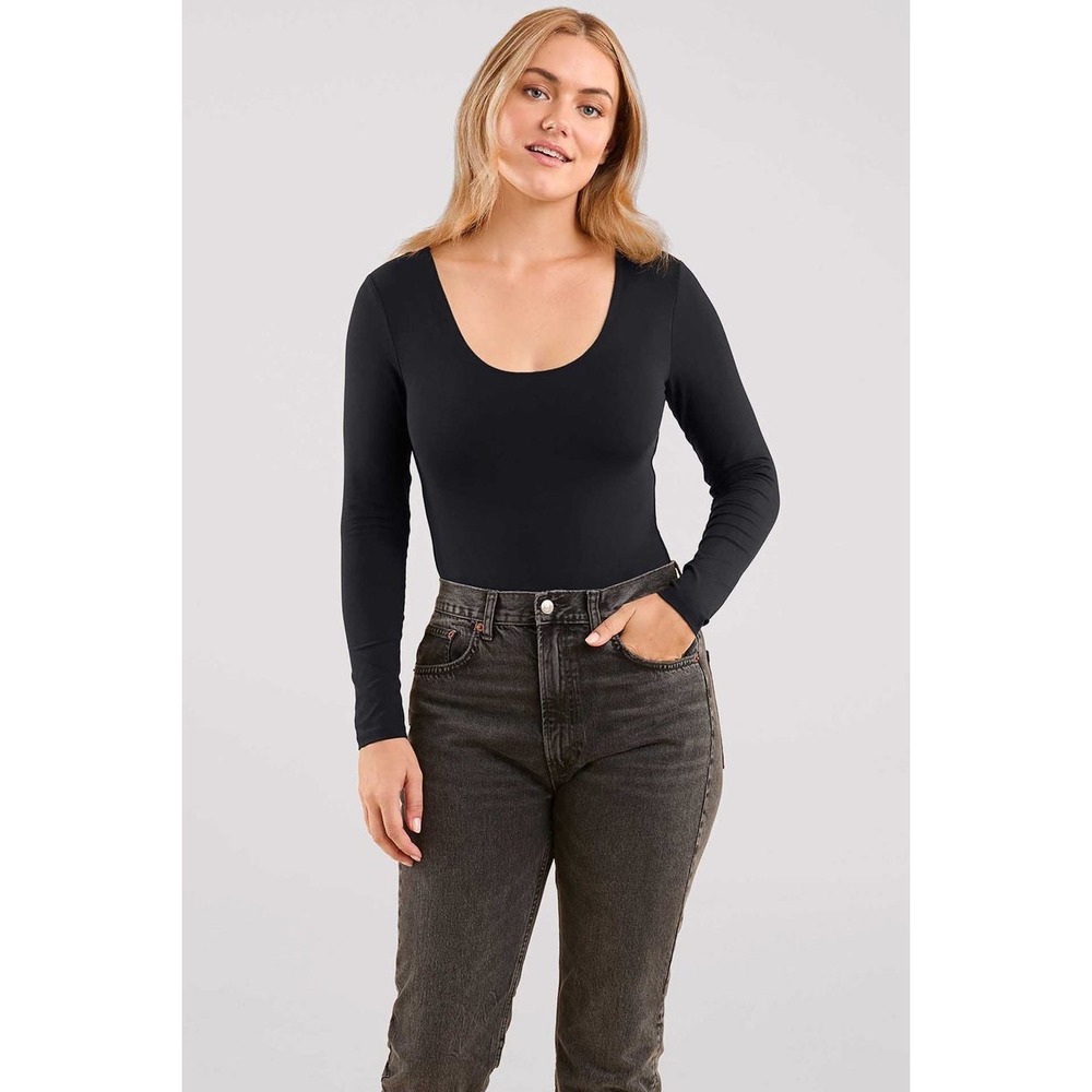 Nuuds black scoop neck long sleeve bodysuit thong women's size medium fitted